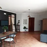 לינה וארוחת בוקר L'aura Monolocale Con Cucina